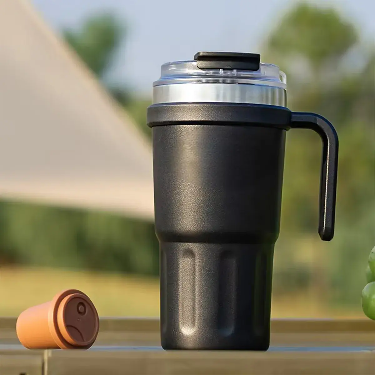 Caneca Térmica 600 ml com Alça e Tampa Deslizante — imagem 3 de 6