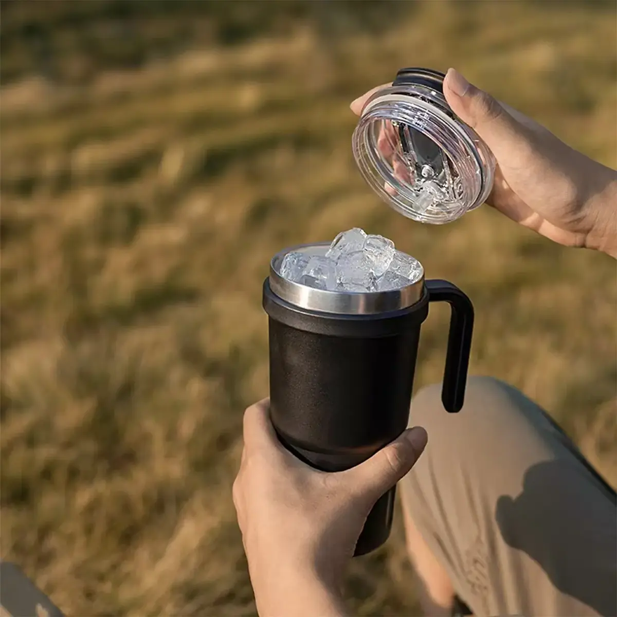 Caneca Térmica 600 ml com Alça e Tampa Deslizante — imagem 6 de 6