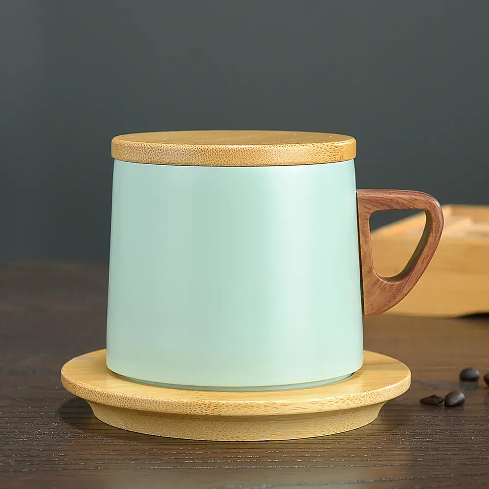 Caneca Térmica 280 ml com Tampa e Pires de Bambu — imagem 4 de 7